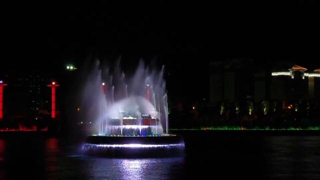 ?? Musical Fountain @ Heyuan, Guangdong, China смотреть онлайн