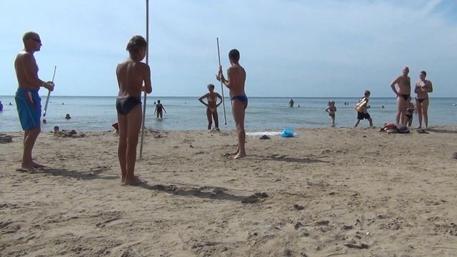 Разминка у моря смотреть онлайн