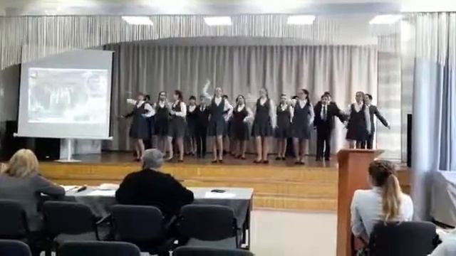 Показ школьной формы 8 В класса города Нижнекамска смотреть онлайн