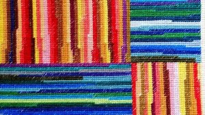 Простой узор для вышивки без всяких схем из остатков мулине.