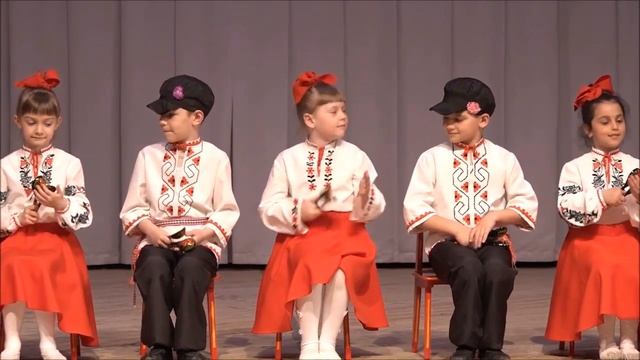 Ансамбль ложкарей смотреть онлайн