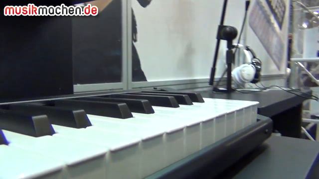 Musikmesse 2013 News: Icon zeigt neue Keyboard-Serie смотреть онлайн