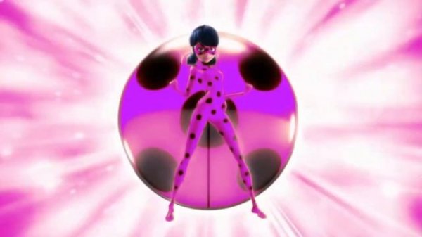 Превращение Леди Баг в разных цветах ?