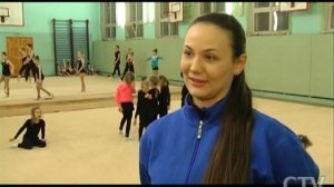 Эстетическая гимнастика: в чем отличия от художественной и какие плюсы она несет