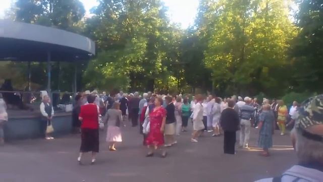 Дискотека Кому за 60 смотреть онлайн