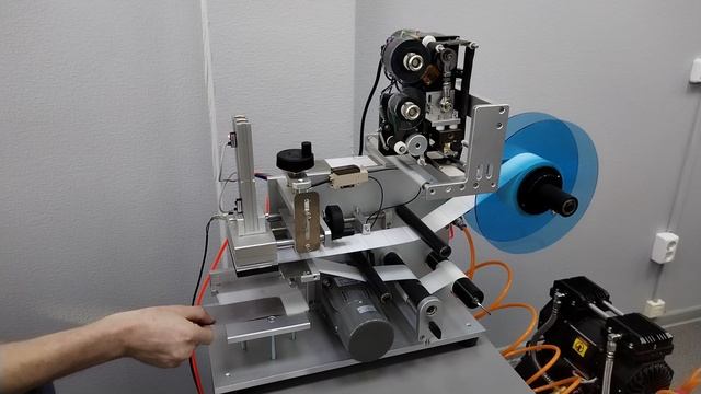 Этикетировщик полуавтоматический с датером MS-60P смотреть онлайн