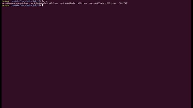 Apache Spark SQL and jobId impact on generated file names смотреть онлайн