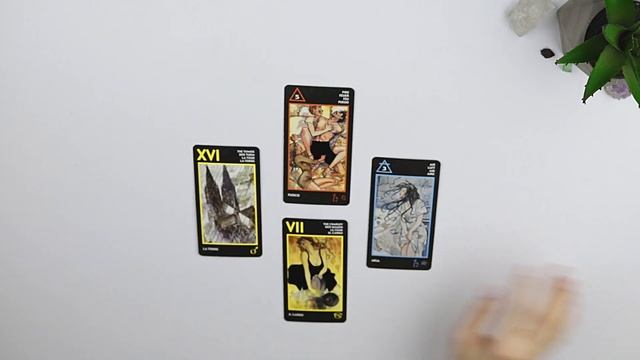 Анджелина Джоли | Анализ личности | Расклад на картах Таро? смотреть онлайн