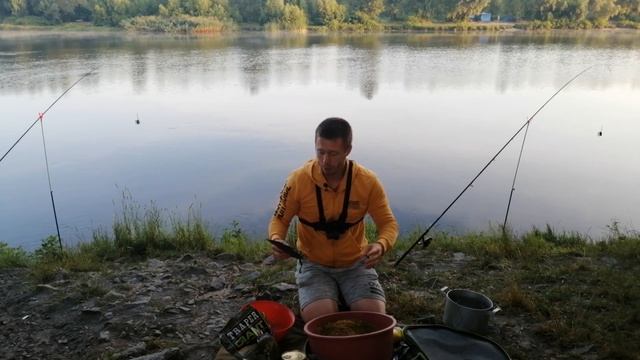 Фидер на Десне жарким летом. Один подлещик и белоглазки). смотреть онлайн