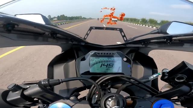 Yamaha R15M Vs Pulsar RS200 | Long Race | Beast hai ye to❤️ смотреть онлайн