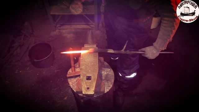 Ручная ковка инструмента по заказу из Новгорода. смотреть онлайн