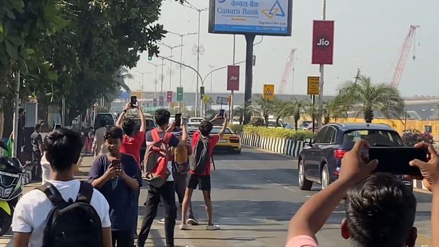 SUPERCARS IN MUMBAI - Supraa Mk4, Urus, Ferrari, Audi R8, BMW M4 смотреть онлайн