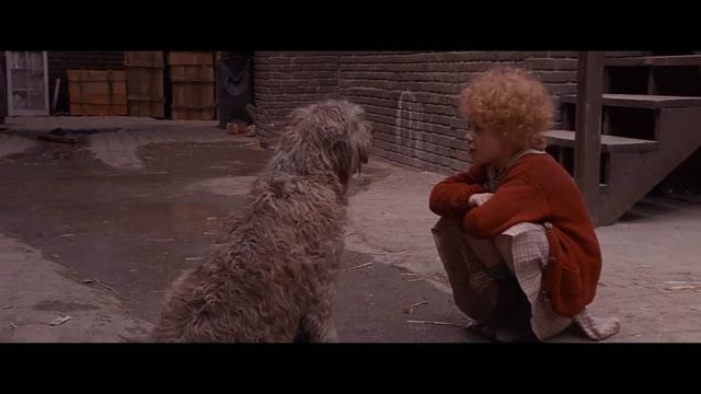 ANNIE (1982): “Dumb Dog” Full Clip | Sony Pictures Kids Zone #WithMe смотреть онлайн