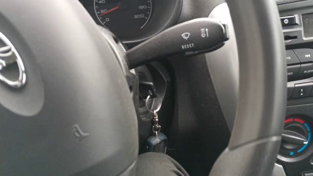 Lada Granta 2015 MT Московское шоссе 10А Renault 1 смотреть онлайн