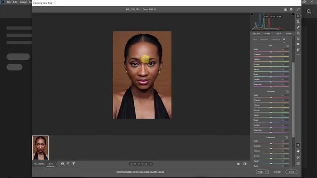 Raw Image Processing | Photoshop Beauty Retouching Tutorial: Part 1 смотреть онлайн