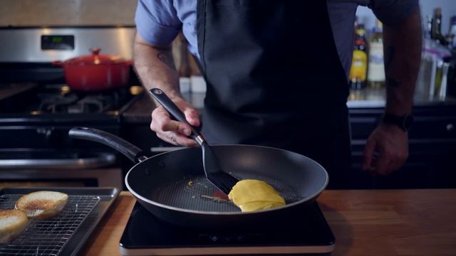 Binging with Babish: The Ultimeatum from Regular Show смотреть онлайн
