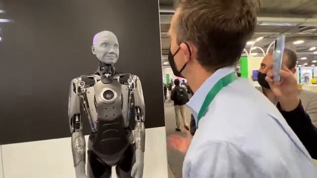 Самый человечный и эмоциональный работ на данный момент Амека-2022. Humanoid robot Ameca-2022 смотреть онлайн