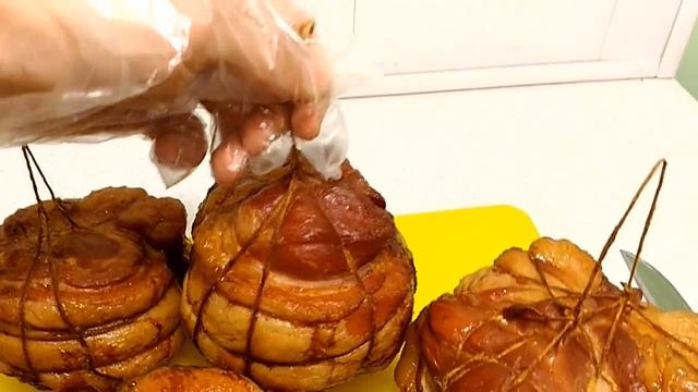 Рулеты копченые из свиной грудинки по домашнему рецепту смотреть онлайн