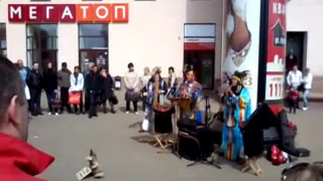 Индейцы на ЖД в Минске смотреть онлайн