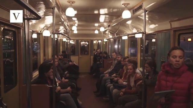 Ночная экскурсия в московском метро смотреть онлайн