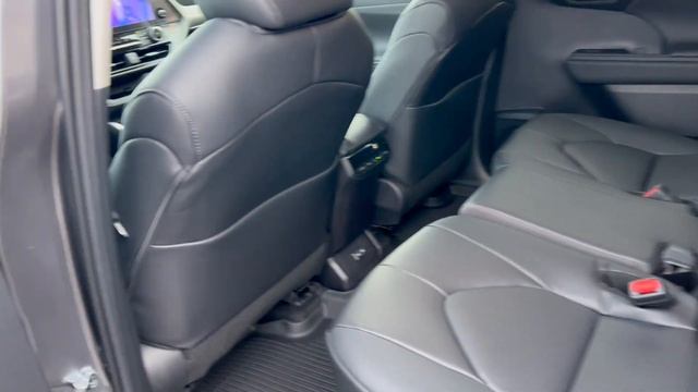 2024 Toyota Highlander XLE AWD