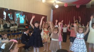 Флешмоб "Мы маленькие звезды"