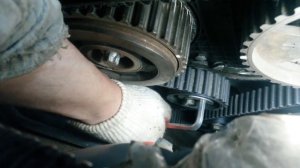 Натяжка ремня ГРМ Пежо 406