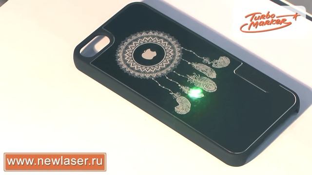 Гравировка на черном корпусе iPhone l Laser engraving iPhone смотреть онлайн