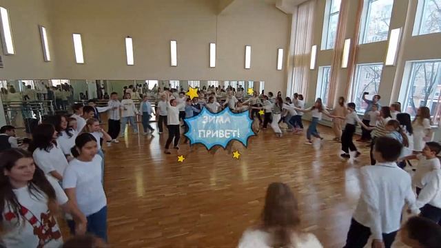 Танцевальный флешмоб «Зима, привет!» смотреть онлайн