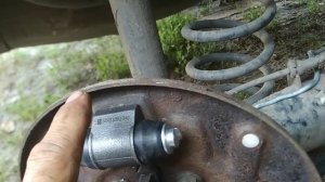 Замен задних  тормозных колодок Skoda octavia  обязательно меняйте  и вкладыши