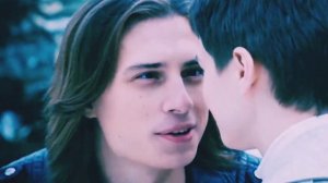 Лёша и Ксюша - Улыбаться с тобой