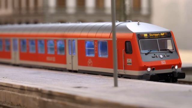 Modelleisenbahn H0 - Brawa n-Wagen verkehrsrot mit Wittenberger Kopf смотреть онлайн