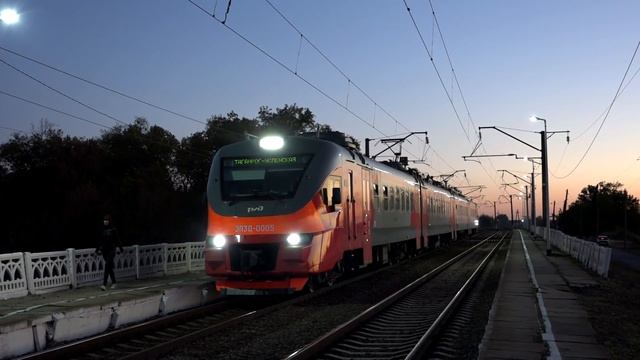 Электропоезд ЭП3Д-0005 сообщением Таганрог-2 — Успенская смотреть онлайн
