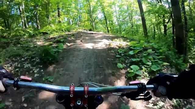 PIGGY PARK "КАБАНЬЯ" смотреть онлайн