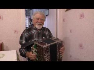 Дороги и гармонь!