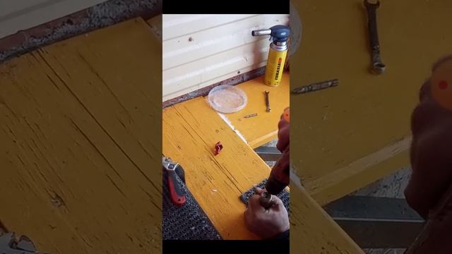Как сделать зимой чтоб не лопался шаровый кран!!! смотреть онлайн