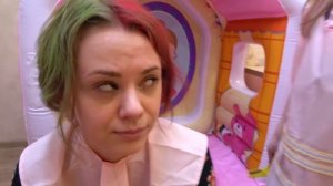 Ева и мама Играют в Салон КРАСОТЫ  Pretend play beauty salon  Princess Makeup