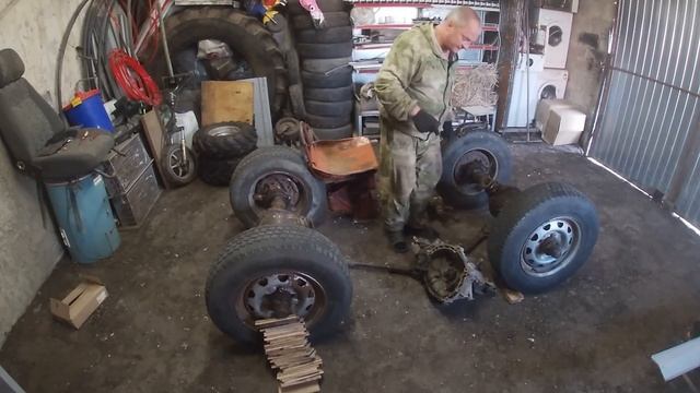 Что я делаю? В своём гараже. Минитрактор или вездеход смотреть онлайн