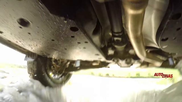 Subaru XV 1.6 vs XV 2.0 e-Boxer смотреть онлайн