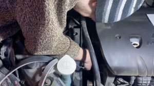 Легкая замена ремня навесных агрегатов в Mitsubishi Outlander 3 с двигателем 4b11