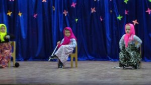 Шуточный танец "Бабушки-старушки" (28.03.2019г.)