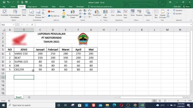 Menu Insert | Cara Memasukkan Gambar dan Grafik Pada Excel 2016 смотреть онлайн