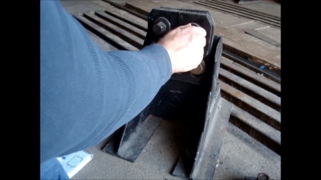 НАПОЛЬНЫЙ СТАПЕЛЬ ДЛЯ КУЗОВНЫХ РАБОТ СВОИМИ РУКАМИ смотреть онлайн