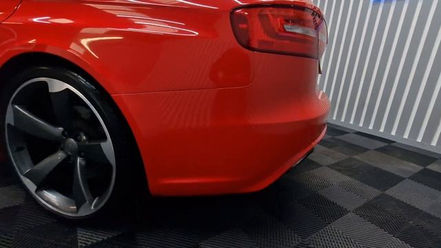 Audi RS4 Avant 4.2 FSI V8 S Tronic quattro Euro 5 5dr смотреть онлайн