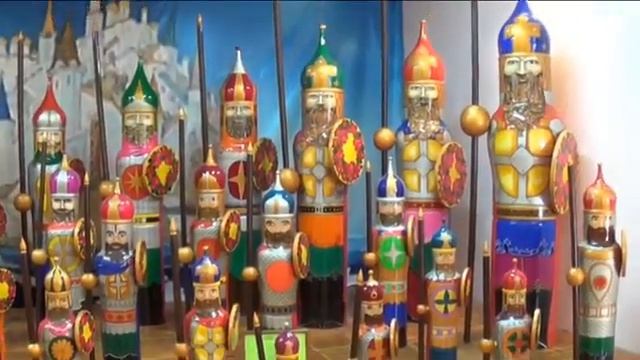 Экспозиции Вознесенского историко-краеведческого музея. Полхов-майданская роспись смотреть онлайн