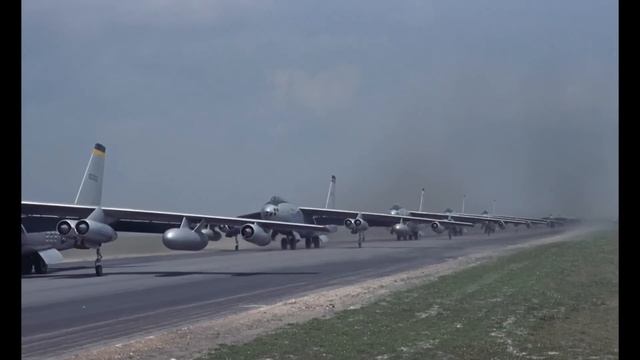 The B-47 and Jimmy Stewart "Strategic Air Command" смотреть онлайн