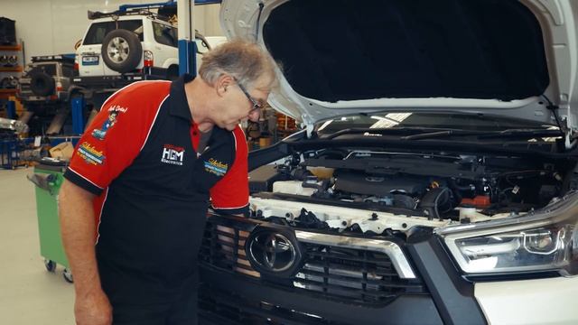 Toyota Hilux and Fortuna Transmission Oil Cooler Install смотреть онлайн