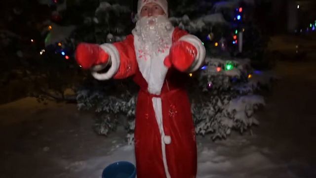 Тесты на профпригодность работы Дедом Морозом. Сутки через 365 дней смотреть онлайн