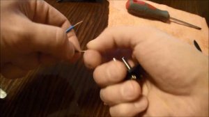 замена штепсельной вилки или если переломился электрический шнур как заменить вилку!