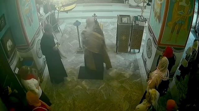 молебен свт. Луке и поминовением всех врачей и сестер милосердия от века скончавшихся смотреть онлайн